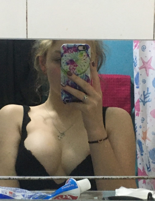 Аделина Глебова